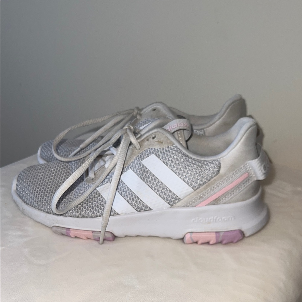 Adidas Cloudfoam Pure Sneakers Women’s Size 4– Gray & White with Pink Accents